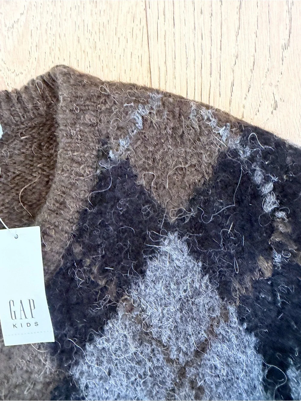 Gap Kids Argyle Sweater Brown Gray Fuzzy Pullover Size S 6-7 NWT